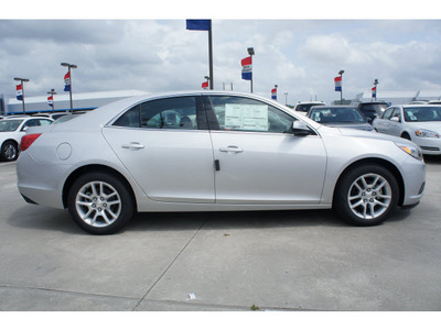 chevrolet malibu 2013 silver sedan gasoline 4 cylinders front wheel drive 6 spd auto,elec cntlled 77090