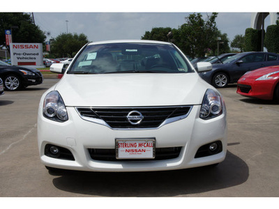 nissan altima 2012 white coupe 3 5 sr gasoline 6 cylinders front wheel drive automatic 77477