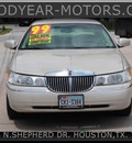 lincoln town car 1999 off white sedan cartier gasoline 8 cylinders rear wheel drive automatic 77008