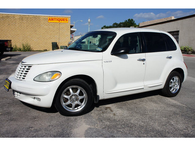 chrysler pt cruiser 2003 white wagon touring edition gasoline 4 cylinders front wheel drive automatic 78654