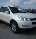 chevrolet traverse 2012 white lt gasoline 6 cylinders front wheel drive automatic 78064