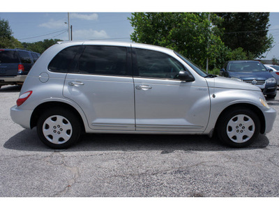 chrysler pt cruiser 2006 silver wagon touring gasoline 4 cylinders front wheel drive automatic 77037