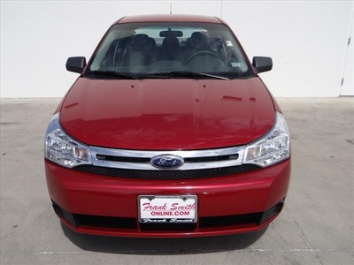 ford focus 2009 red sedan se 4 cylinders automatic 78577