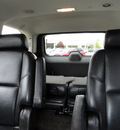 cadillac escalade 2007 silver suv awd gasoline 8 cylinders all whee drive automatic with overdrive 60546