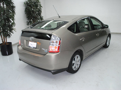 toyota prius 2008 tan hatchback hybrid 4 cylinders front wheel drive automatic 91731