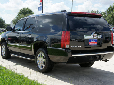 cadillac escalade esv 2007 black suv gasoline 8 cylinders all whee drive 6 speed automatic 77090