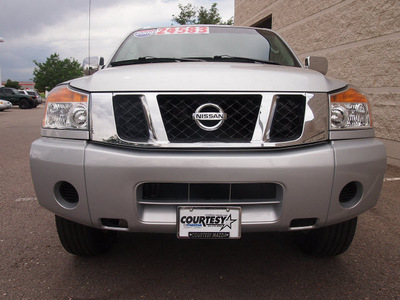 nissan titan 2009 silver flex fuel 8 cylinders 4 wheel drive automatic 80504