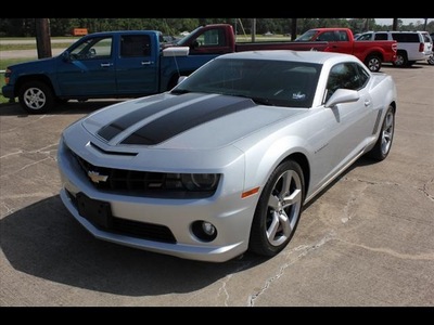 chevrolet camaro 2011 silver coupe ss gasoline 8 cylinders rear wheel drive automatic 77532