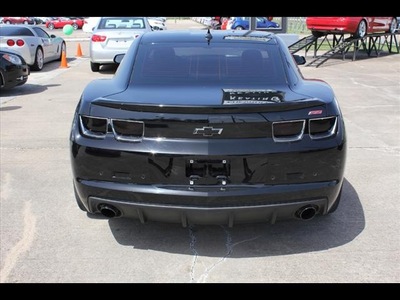 chevrolet camaro 2011 black coupe ss gasoline 8 cylinders rear wheel drive automatic 77532