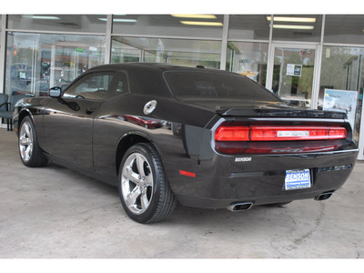 dodge challenger 2011 black coupe r t gasoline 8 cylinders rear wheel drive automatic 78216