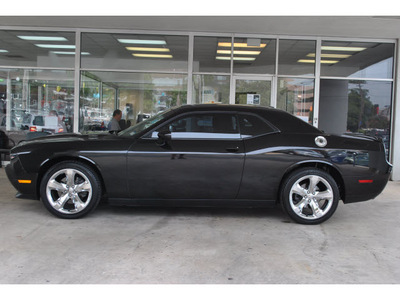 dodge challenger 2011 black coupe r t gasoline 8 cylinders rear wheel drive automatic 78216