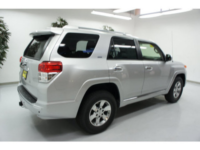 toyota 4runner 2012 silver suv sr5 gasoline 6 cylinders 2 wheel drive automatic 91731