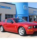 ford mustang 2009 dk  red coupe gt deluxe gasoline 8 cylinders rear wheel drive 5 speed manual 77065