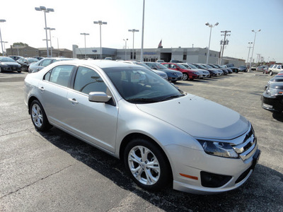 ford fusion 2012 silver sedan se 4 cylinders automatic with overdrive 60546