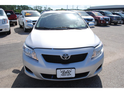 toyota corolla 2009 silver sedan le gasoline 4 cylinders front wheel drive automatic with overdrive 77539