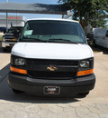 chevrolet express 2500 2013 white van ext 8 cylinders automatic 76051