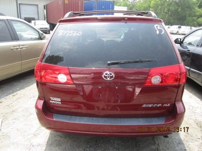 toyota sienna