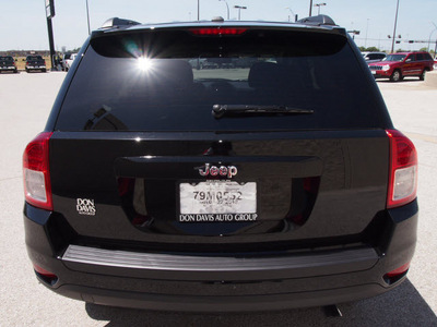 jeep compass 2012 black suv sport gasoline 4 cylinders 2 wheel drive automatic 76011
