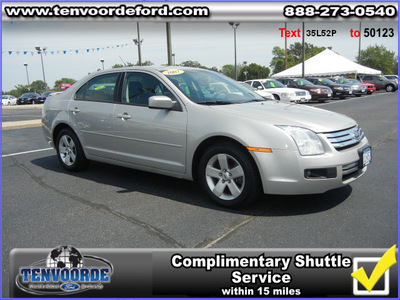 ford fusion 2007 silver sedan se gasoline 4 cylinders front wheel drive 5 speed automatic 56301