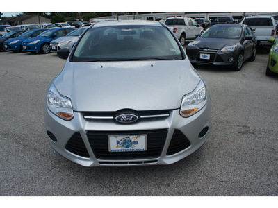 ford focus 2012 silver sedan s flex fuel 4 cylinders front wheel drive 6 speed automatic 77338