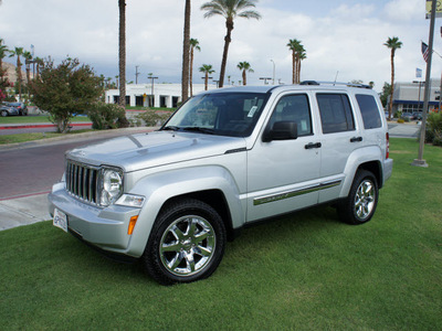 jeep liberty 2011 silver suv limited gasoline 6 cylinders 4 wheel drive automatic 92235