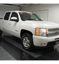 chevrolet silverado 1500 2007 white ltz gasoline 8 cylinders 4 wheel drive automatic with overdrive 77630