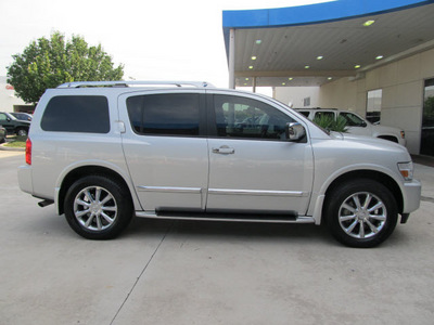 infiniti qx56 2010 silver suv awd gasoline 8 cylinders 4 wheel drive automatic with overdrive 77090