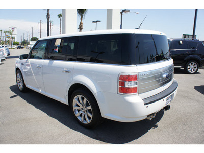 ford flex 2009 white suv limited gasoline 6 cylinders front wheel drive automatic 91010