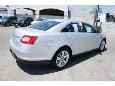 ford taurus 2011 silver sedan limited gasoline 6 cylinders front wheel drive automatic 91010
