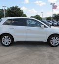 acura rdx 2010 white suv sh awd w tech gasoline 4 cylinders all whee drive automatic with overdrive 77074