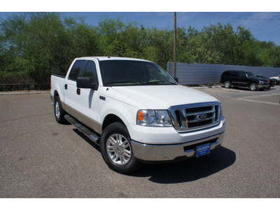 ford f 150 2007 white xlt gasoline 8 cylinders rear wheel drive automatic 78539