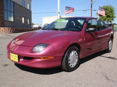 pontiac sunfire 1995 purple coupe se gasoline 4 cylinders front wheel drive 5 speed manual 80229