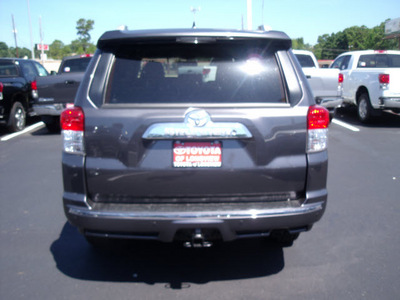 toyota 4runner 2012 gray suv sr5 gasoline 6 cylinders 2 wheel drive automatic 75604