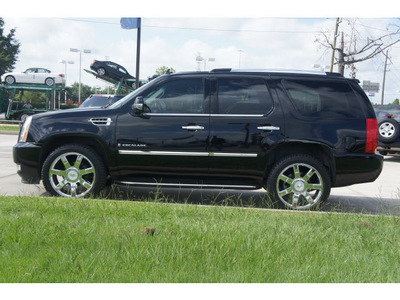 cadillac escalade 2008 black suv gasoline 8 cylinders all whee drive automatic 77090