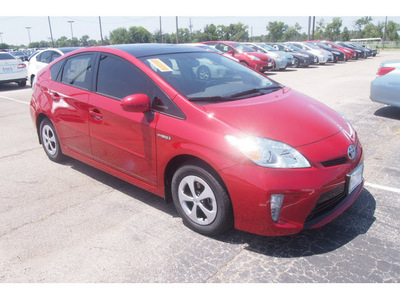 toyota prius 2012 red hatchback four hybrid 4 cylinders front wheel drive automatic 77074