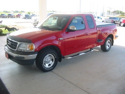 ford f 150 2000 red pickup truck xlt gasoline 6 cylinders rear wheel drive automatic 76252