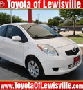 toyota yaris 2007 white hatchback gasoline 4 cylinders front wheel drive automatic 75067