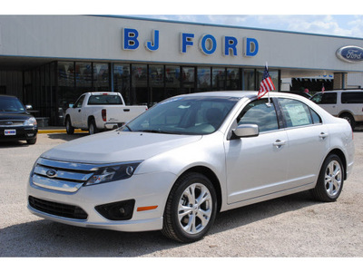 ford fusion 2012 silver sedan se gasoline 4 cylinders front wheel drive automatic 77575