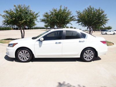 honda accord 2012 white sedan ex l v6 w navi gasoline 6 cylinders front wheel drive automatic 75034