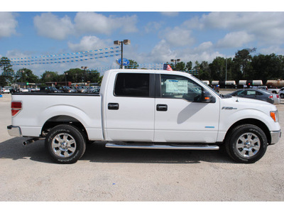 ford f 150 2012 white xlt gasoline 6 cylinders 2 wheel drive automatic with overdrive 77575