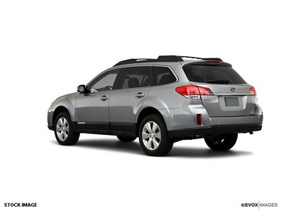 subaru outback 2010 wagon 3 6r limited gasoline 6 cylinders all whee drive 5 speed automatic 07701