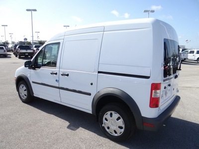 ford transit connect 2012 white van cargo van xl gasoline 4 cylinders front wheel drive 4 speed automatic 77388
