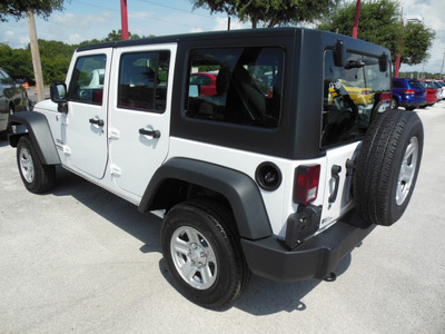 jeep wrangler unlimited 2012 white suv sport rhd gasoline 6 cylinders 4 wheel drive automatic 34731