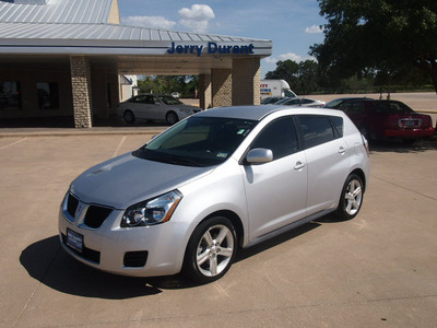 pontiac vibe 2009 silver wagon 2 4l gasoline 4 cylinders front wheel drive automatic 76049