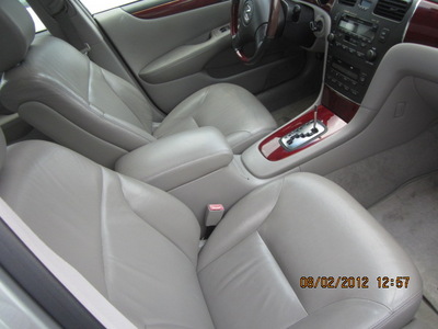 lexus es 300