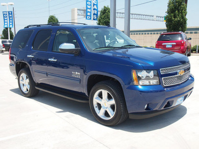 chevrolet tahoe 2012 blue suv texas edition flex fuel 8 cylinders 2 wheel drive automatic 77304