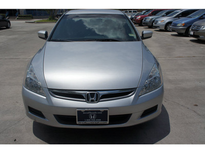 honda accord 2007 silver sedan special edition v 6 gasoline 6 cylinders front wheel drive automatic 77339