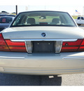 mercury grand marquis 2004 green sedan ls premium gasoline 8 cylinders rear wheel drive automatic with overdrive 76543