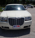 chrysler 300 2010 off white sedan touring gasoline 6 cylinders rear wheel drive automatic 75657