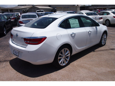 buick verano 2012 off white sedan leather group gasoline 4 cylinders front wheel drive automatic 77074